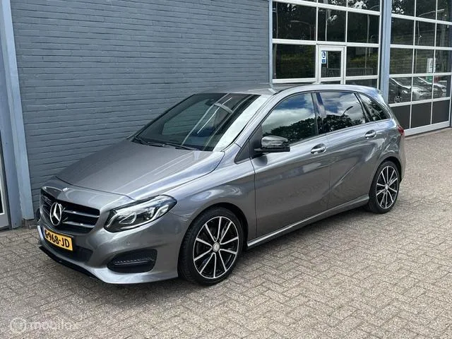 Mercedes-Benz B-Klasse (2015) — foto 1