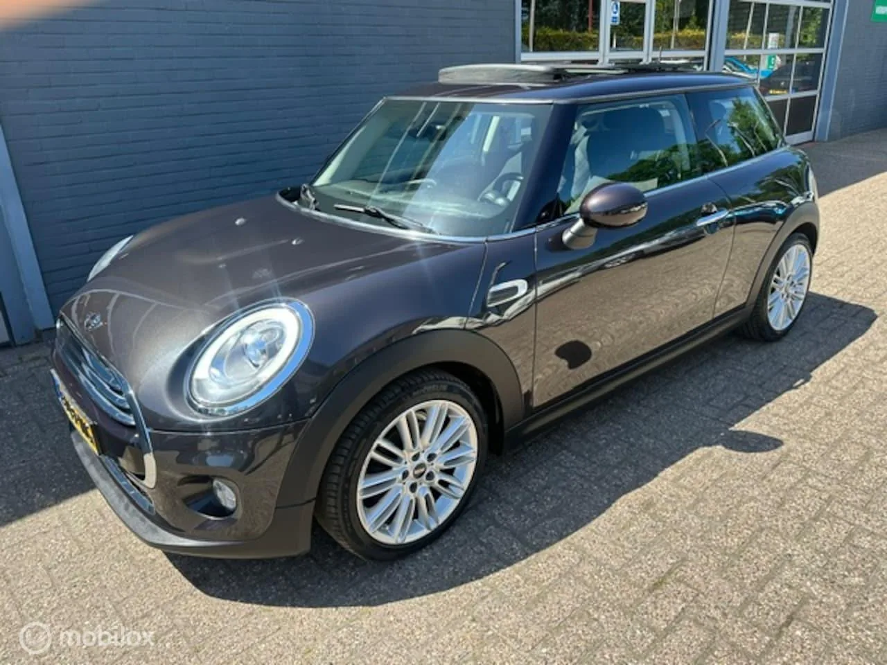 MINI Cooper (2015) — foto 1