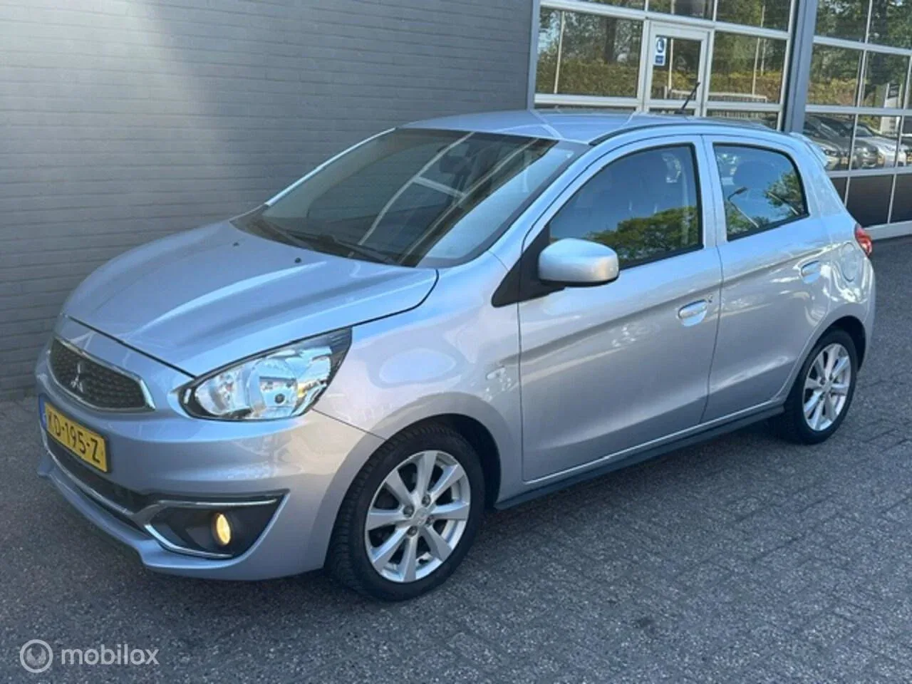 Mitsubishi Space Star (2016) — foto 1