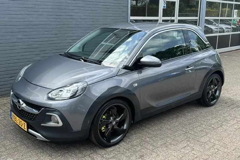 Opel Adam (2015)
