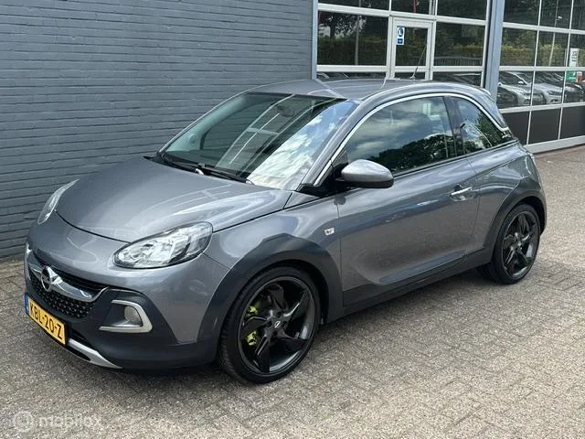 Opel Adam (2015) — foto 1