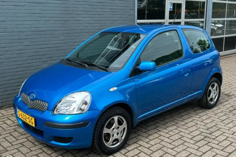 Toyota Yaris (2003)