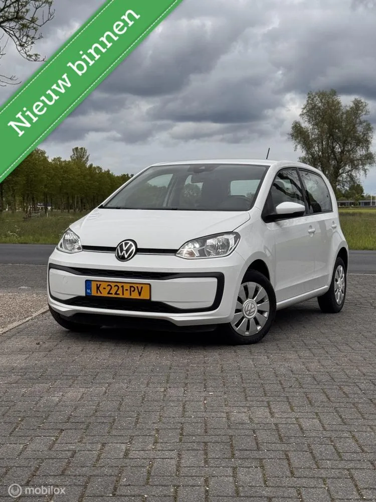 Volkswagen Up! (2021) — foto 1