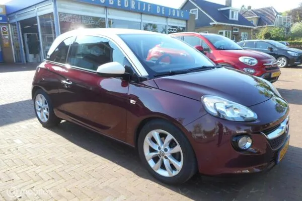 Opel Adam (2015) — foto 1