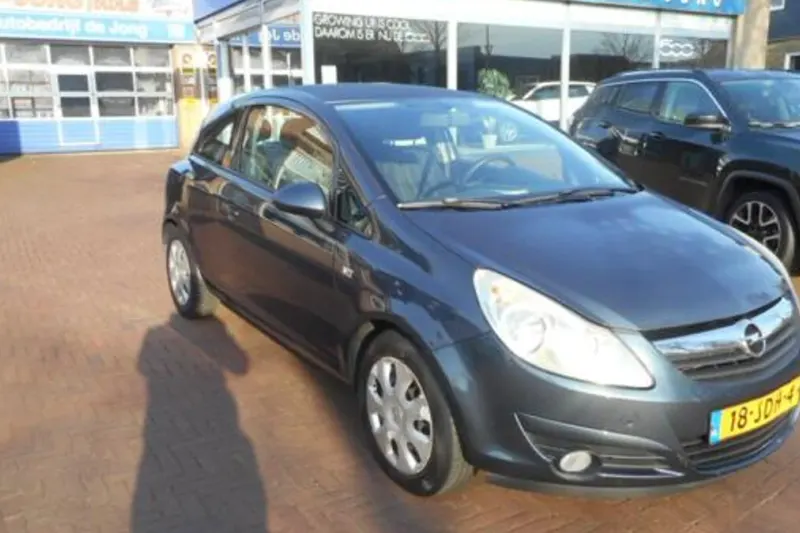 Opel Corsa (2009)