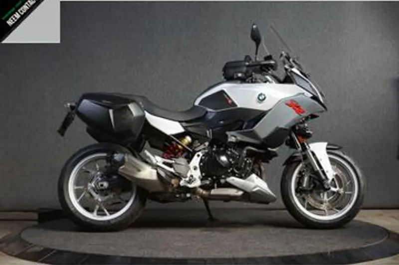 BMW F 900 XR (2022)
