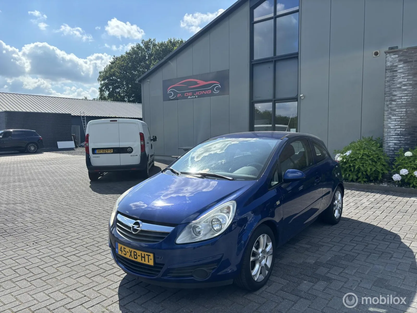 Opel Corsa (2007) — foto 1