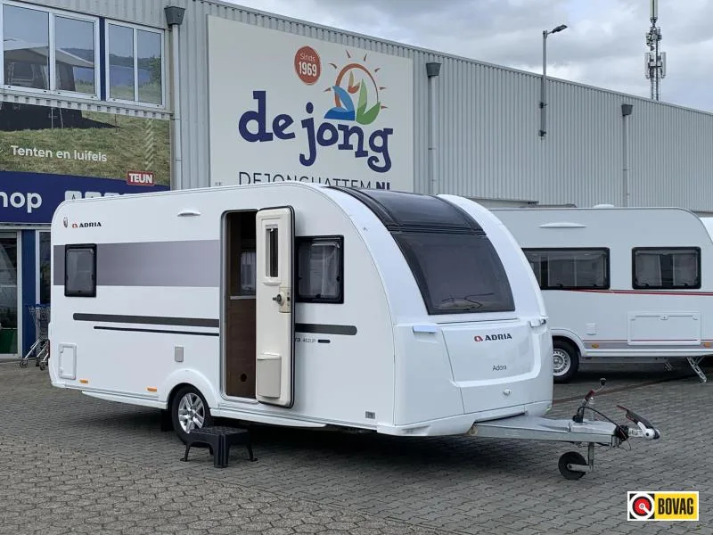 Adria Adora (2020) — foto 1