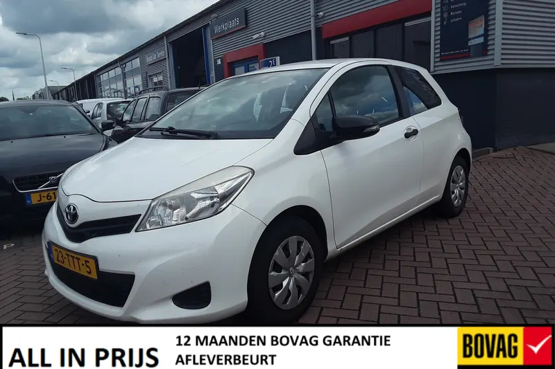 Toyota Yaris (2012)