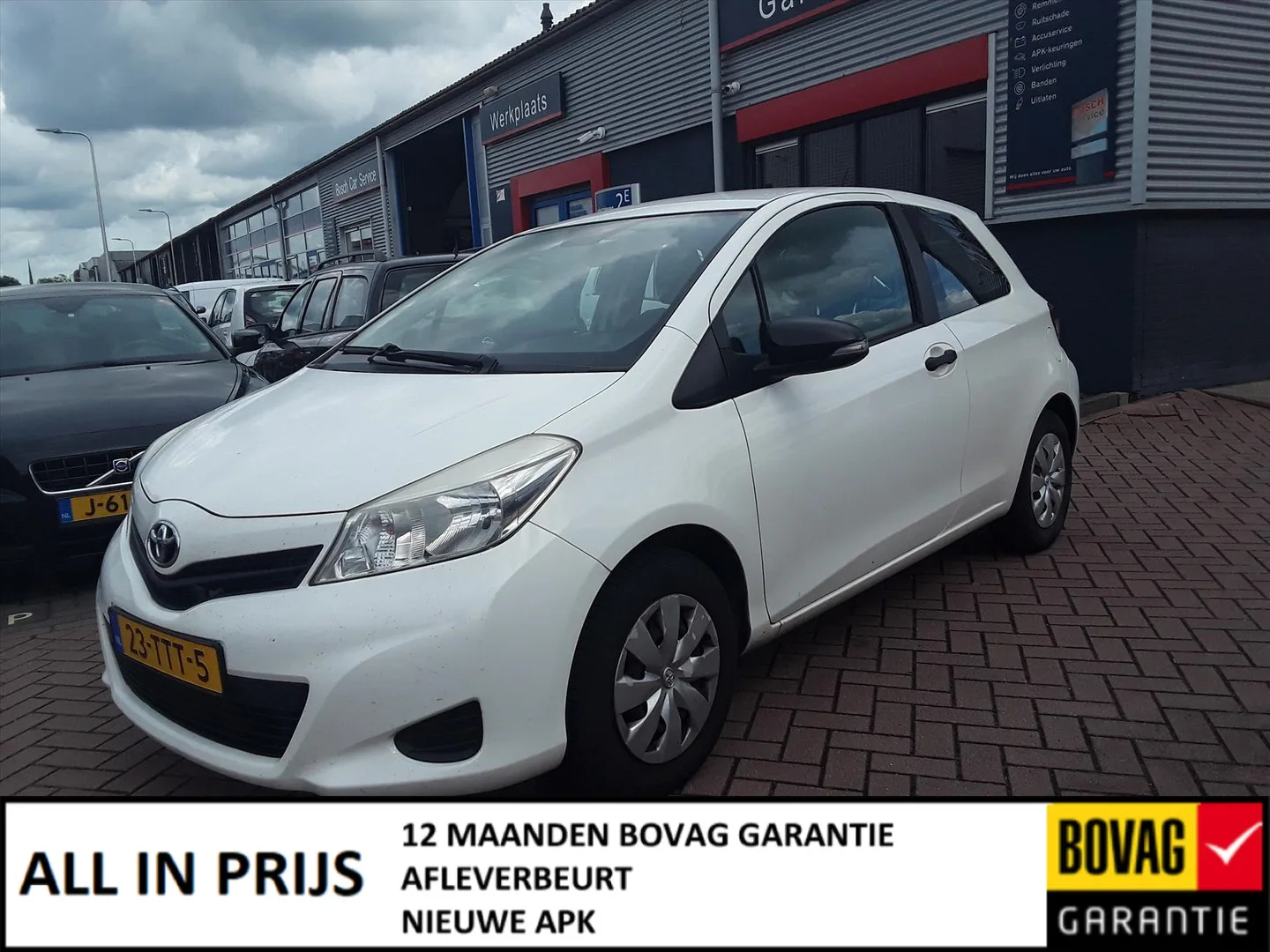Toyota Yaris (2012) — foto 1
