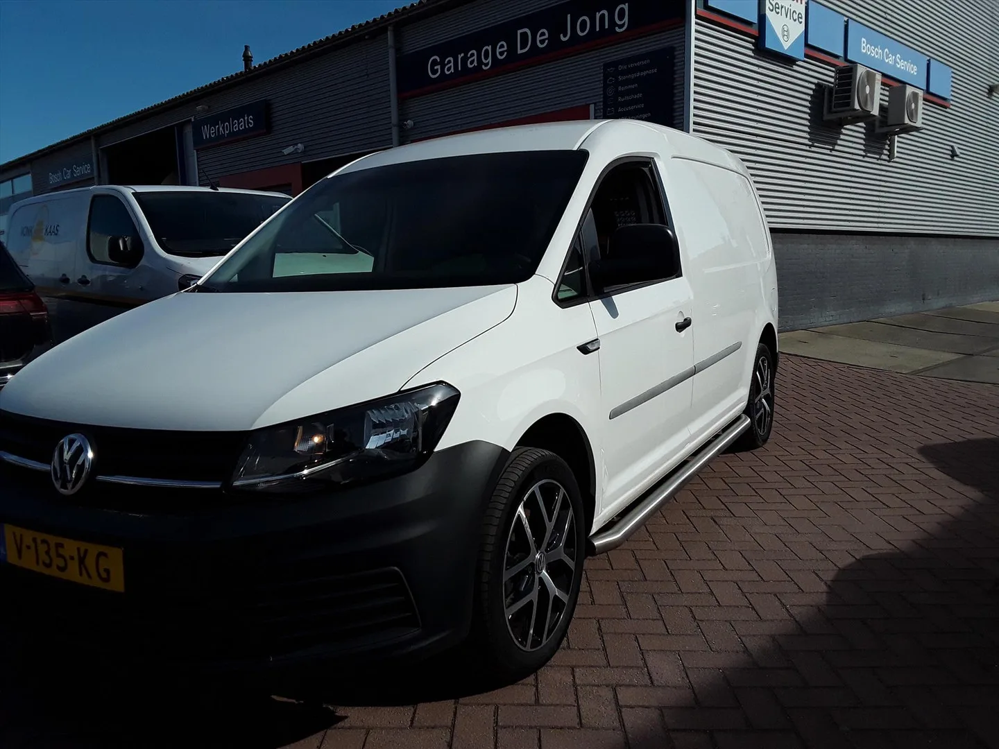 Volkswagen Caddy (2017) — foto 1