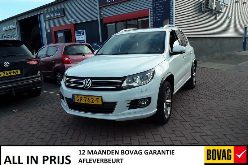 Volkswagen Tiguan (2015)