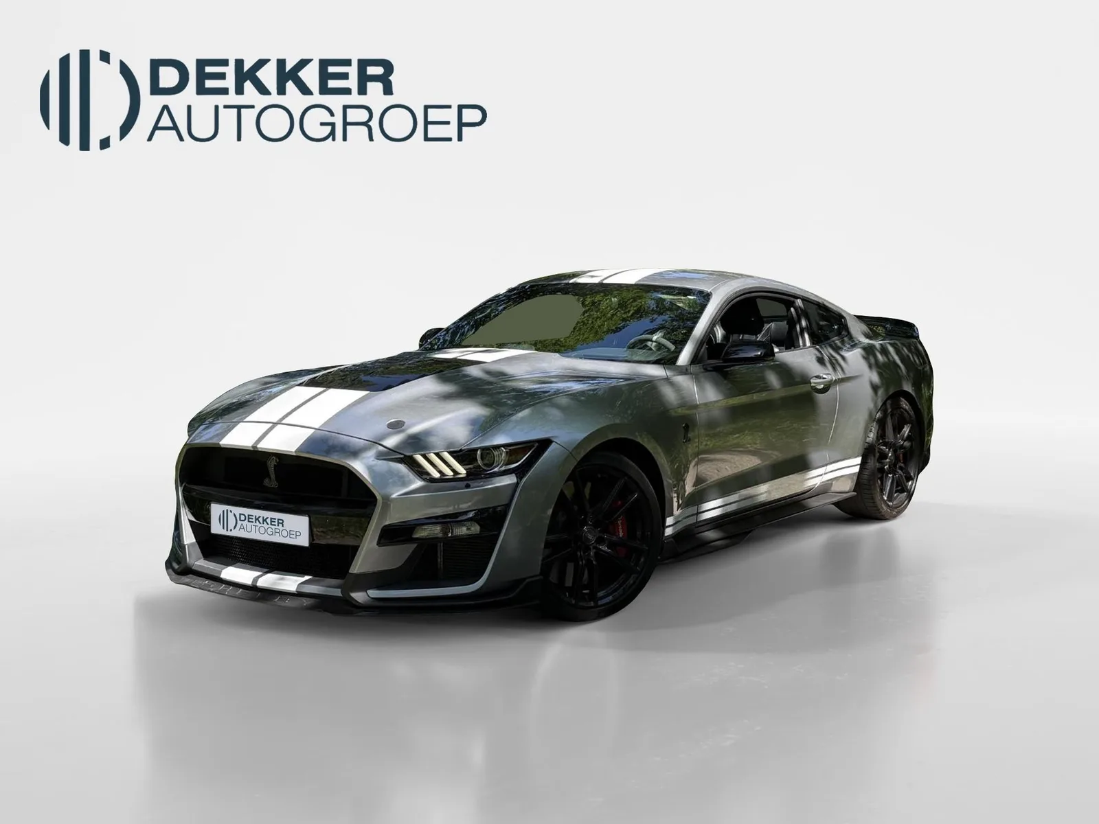 Ford Mustang (2020) — foto 1