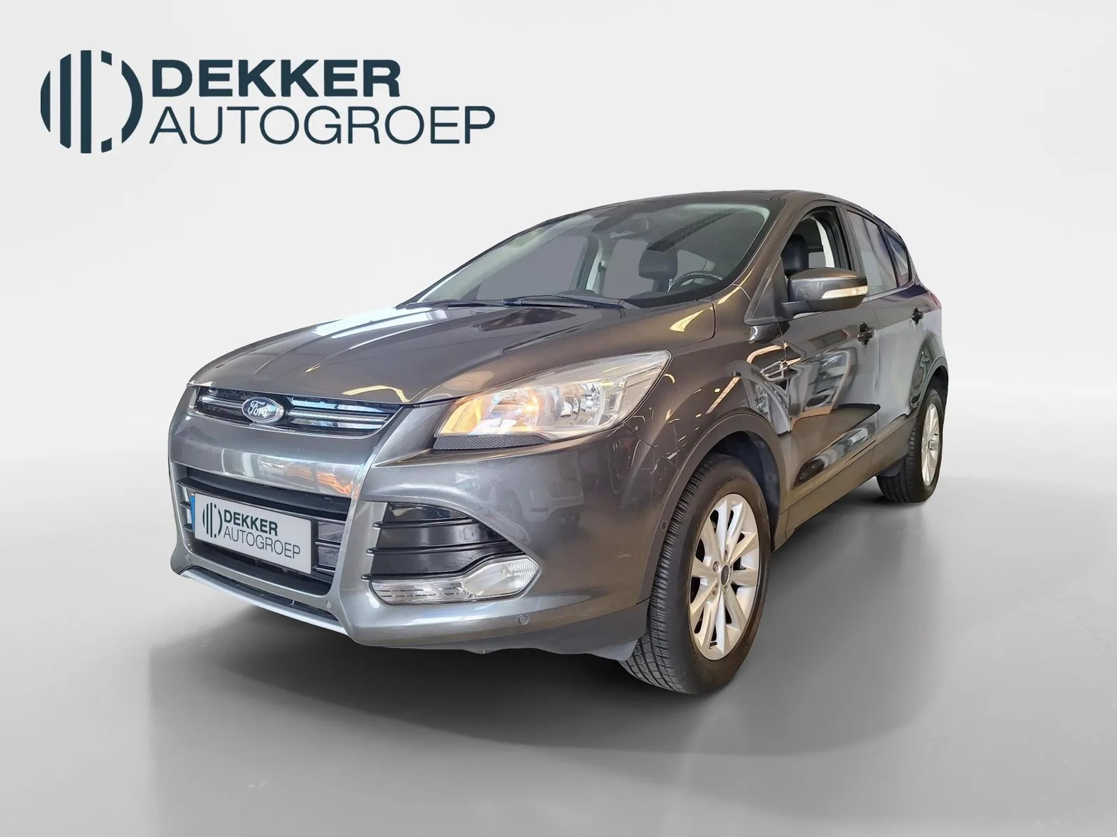 Ford Kuga (2015) — foto 1