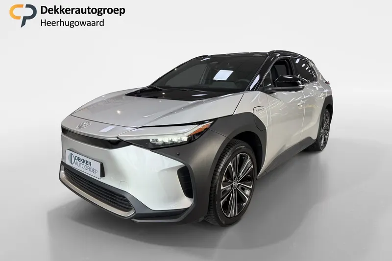 Toyota bZ4X (2022)
