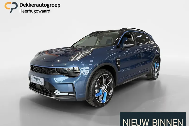 Lynk & Co 01 (2023)