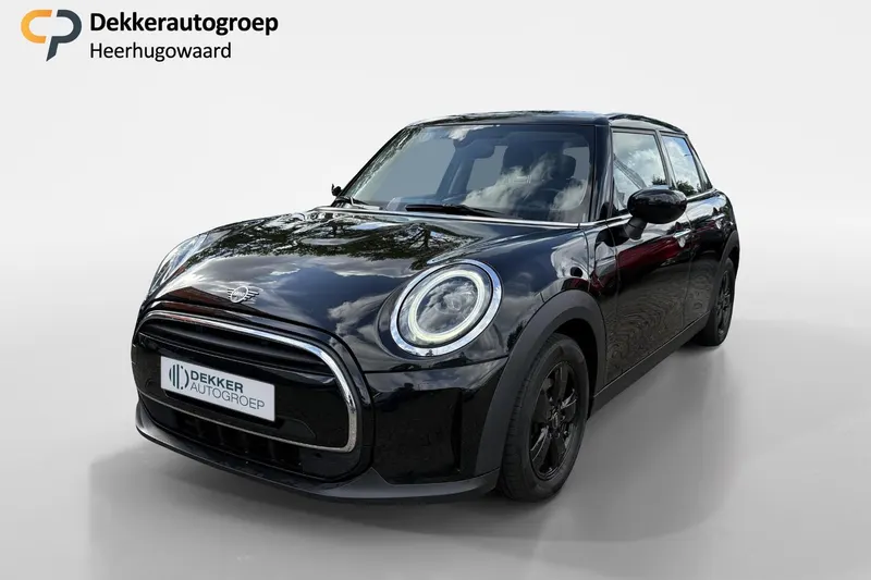 MINI One (2021)