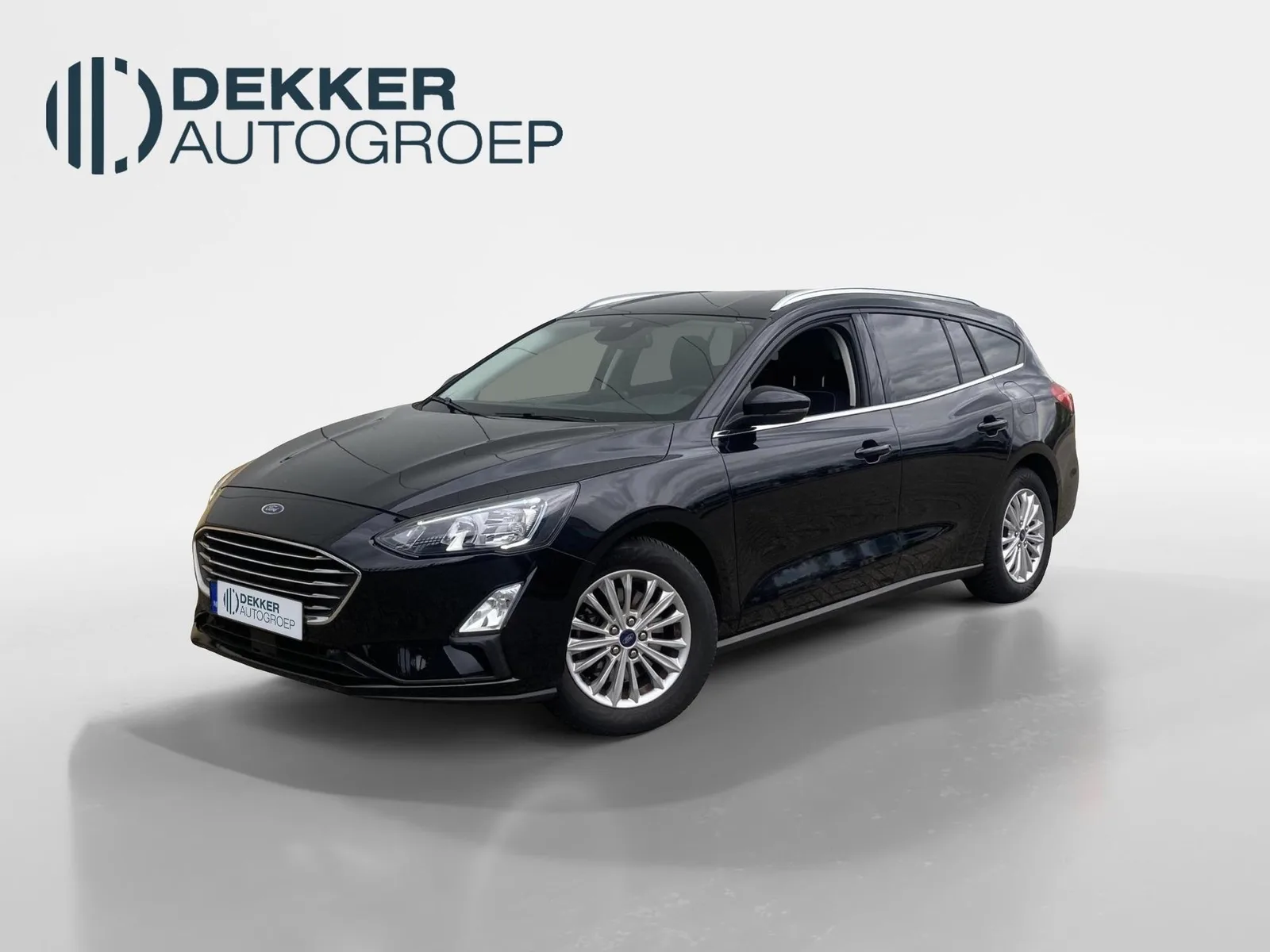 Ford Focus (2021) — foto 1