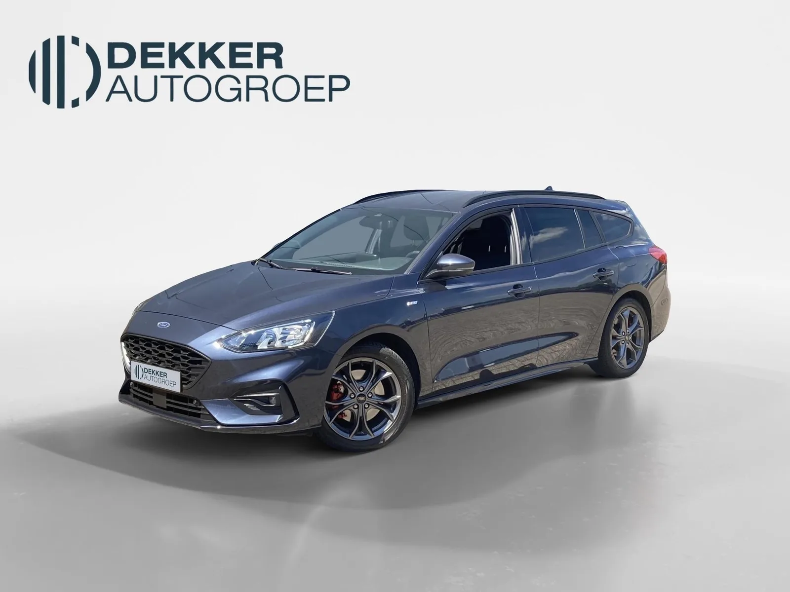 Ford Focus (2021) — foto 1