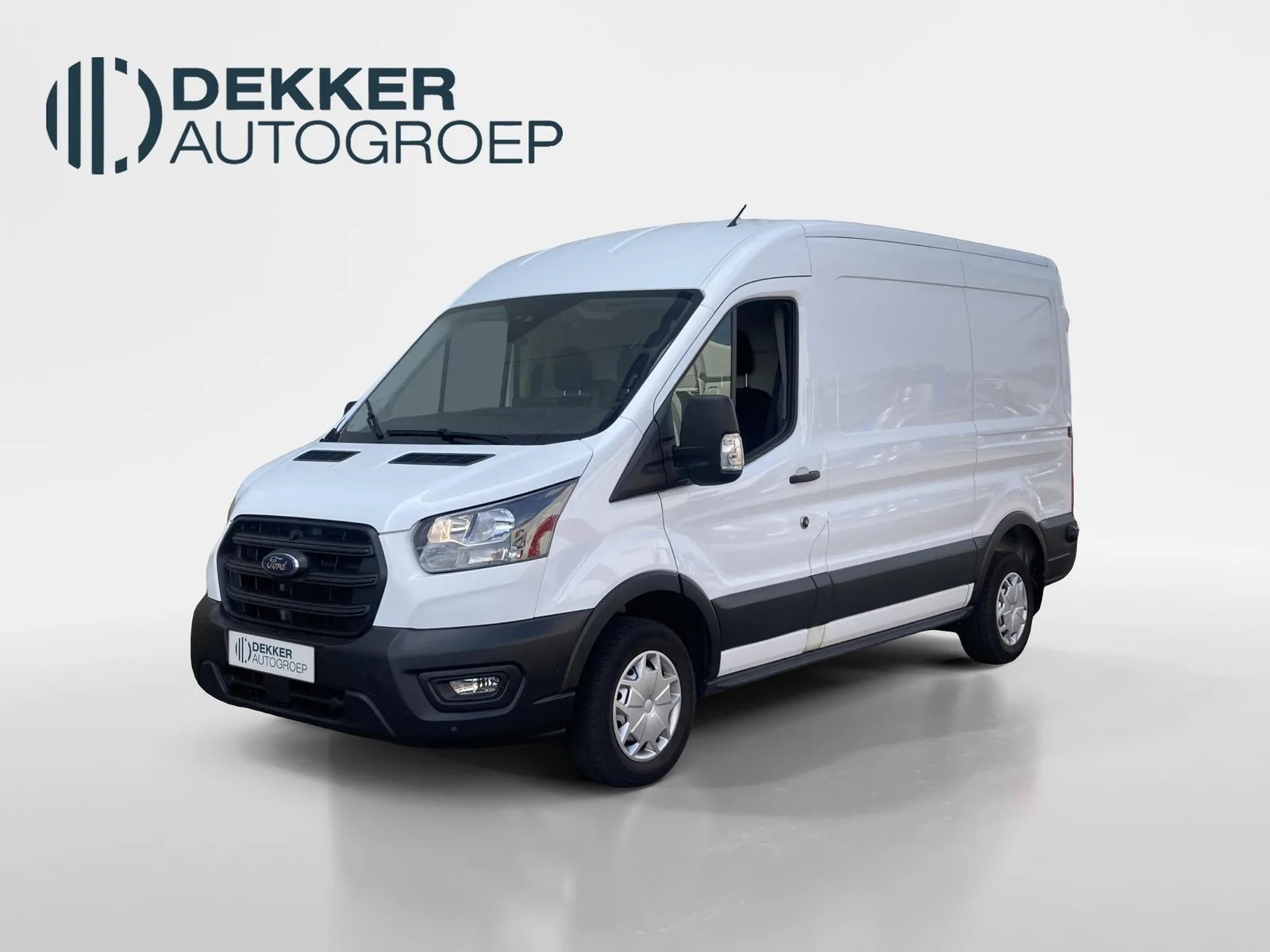 Ford Transit (2024) — foto 1