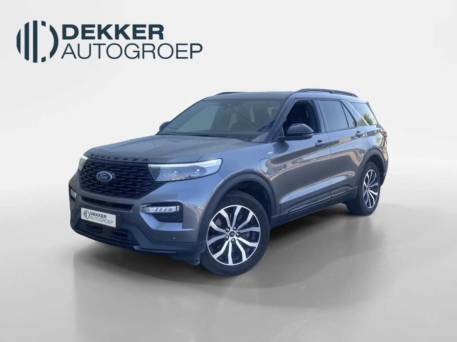 Ford Explorer (2024) — foto 1