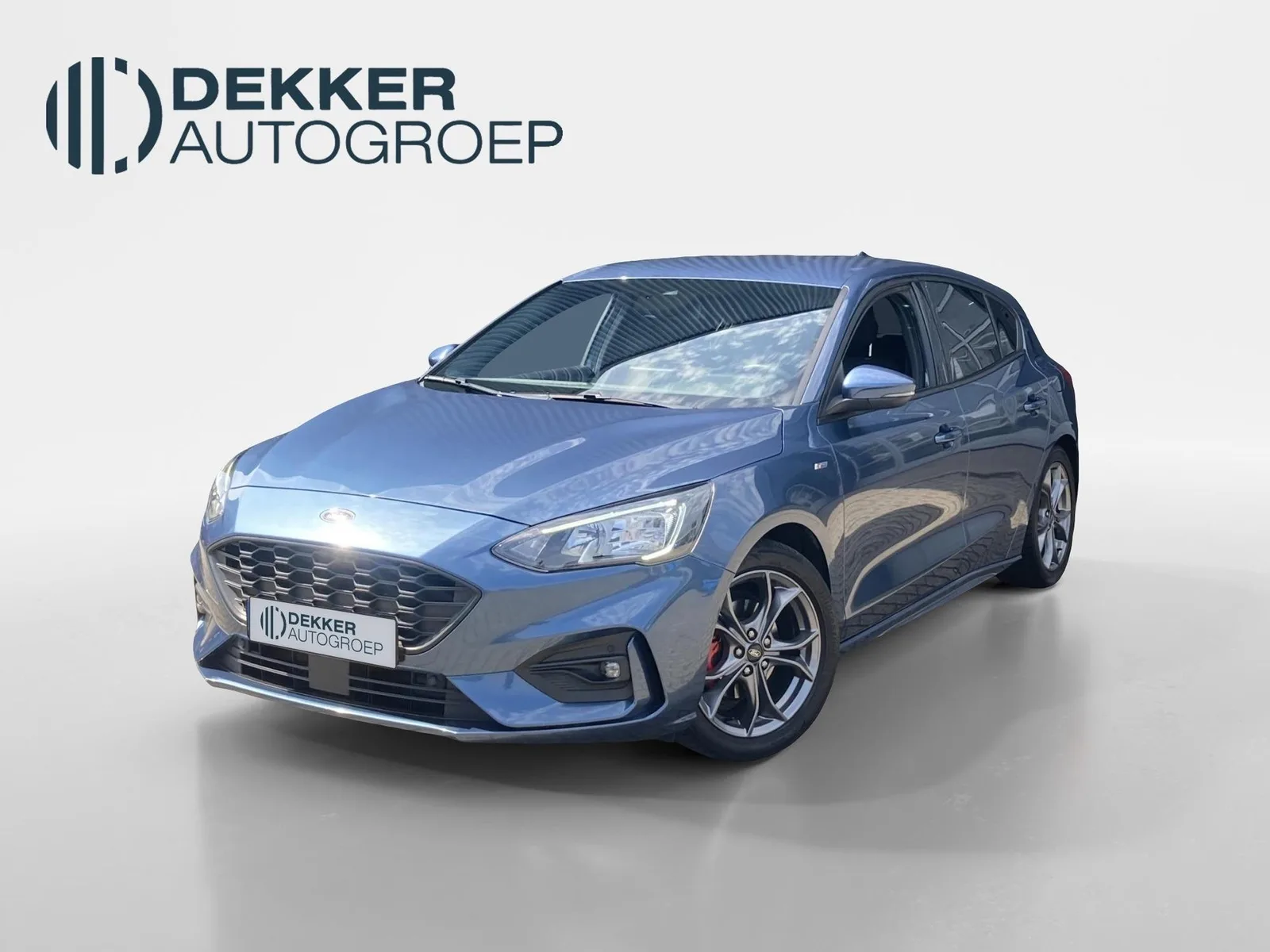 Ford Focus (2021) — foto 1