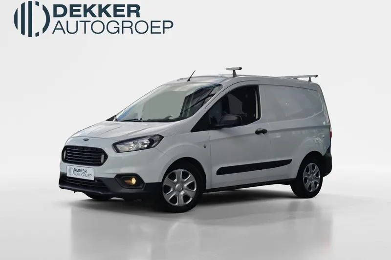 Ford Transit Courier (2022)