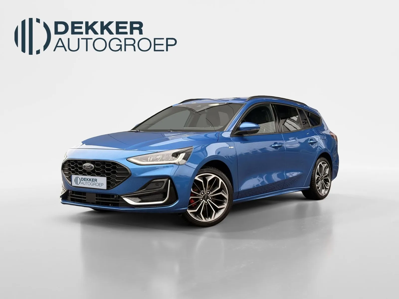 Ford Focus (2022) — foto 1