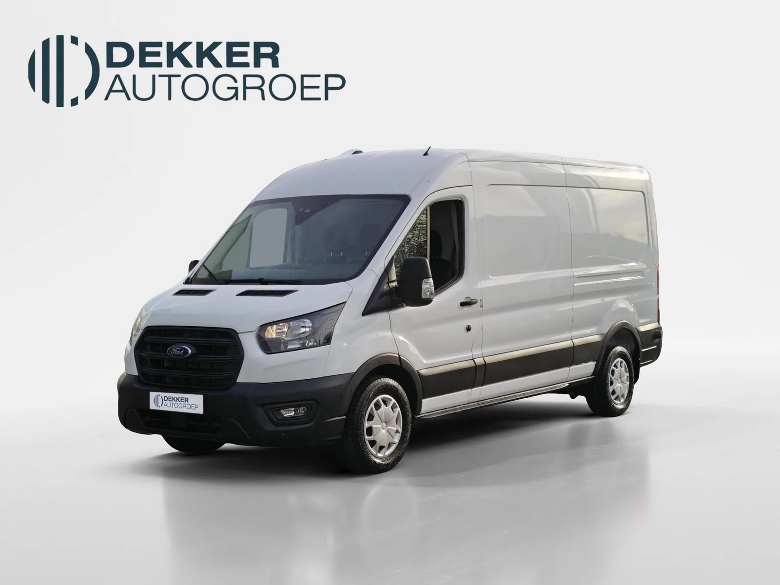 Ford Transit (2024) — foto 1