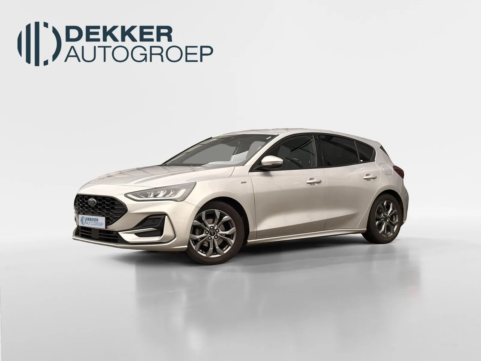 Ford Focus (2023) — foto 1