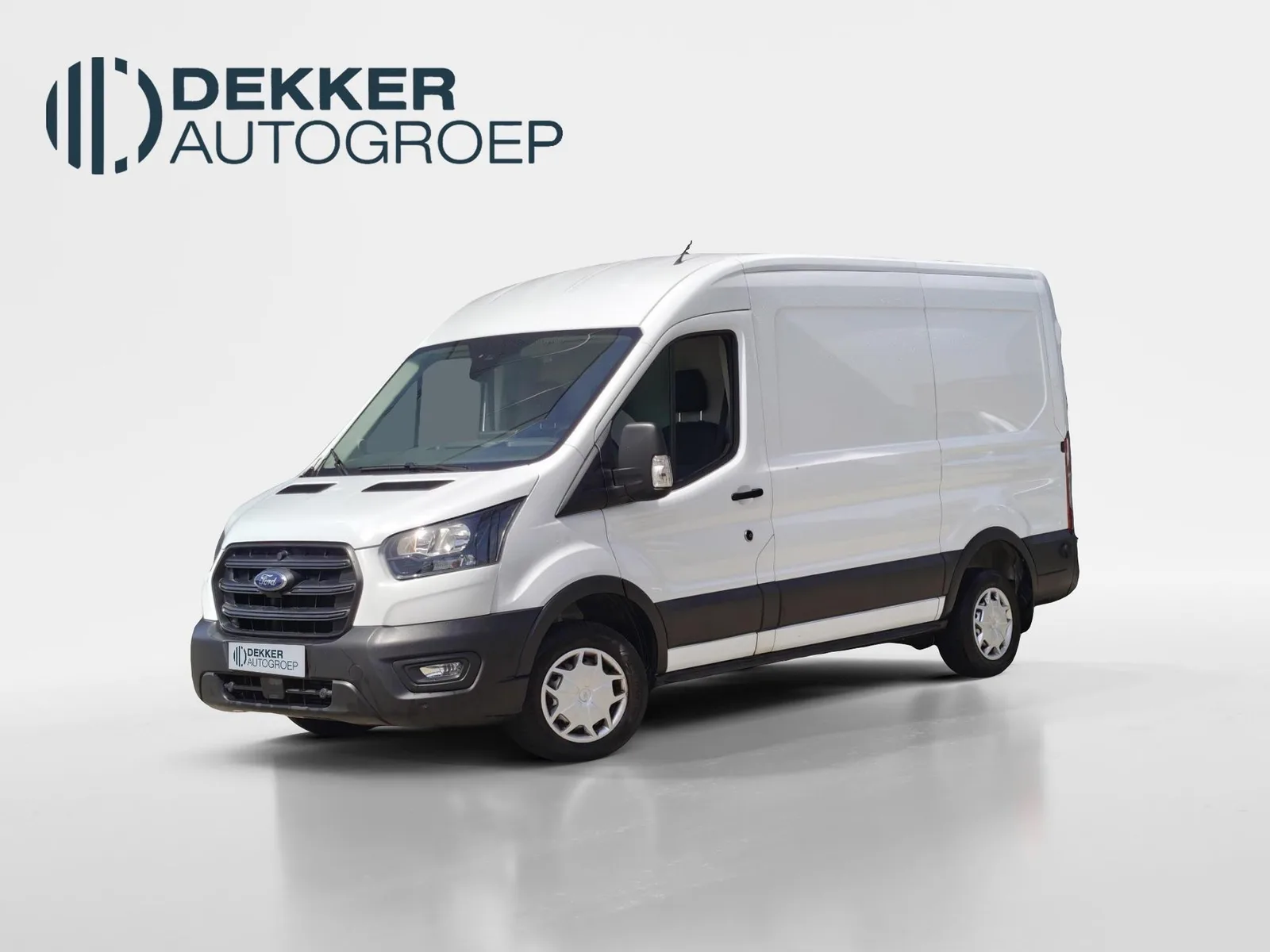 Ford Transit (2024) — foto 1