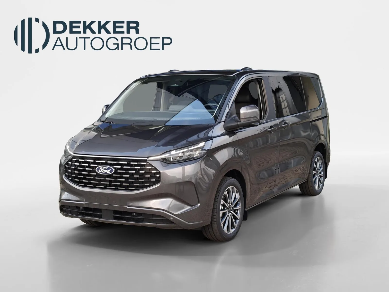 Ford Tourneo Custom (2026) — foto 1