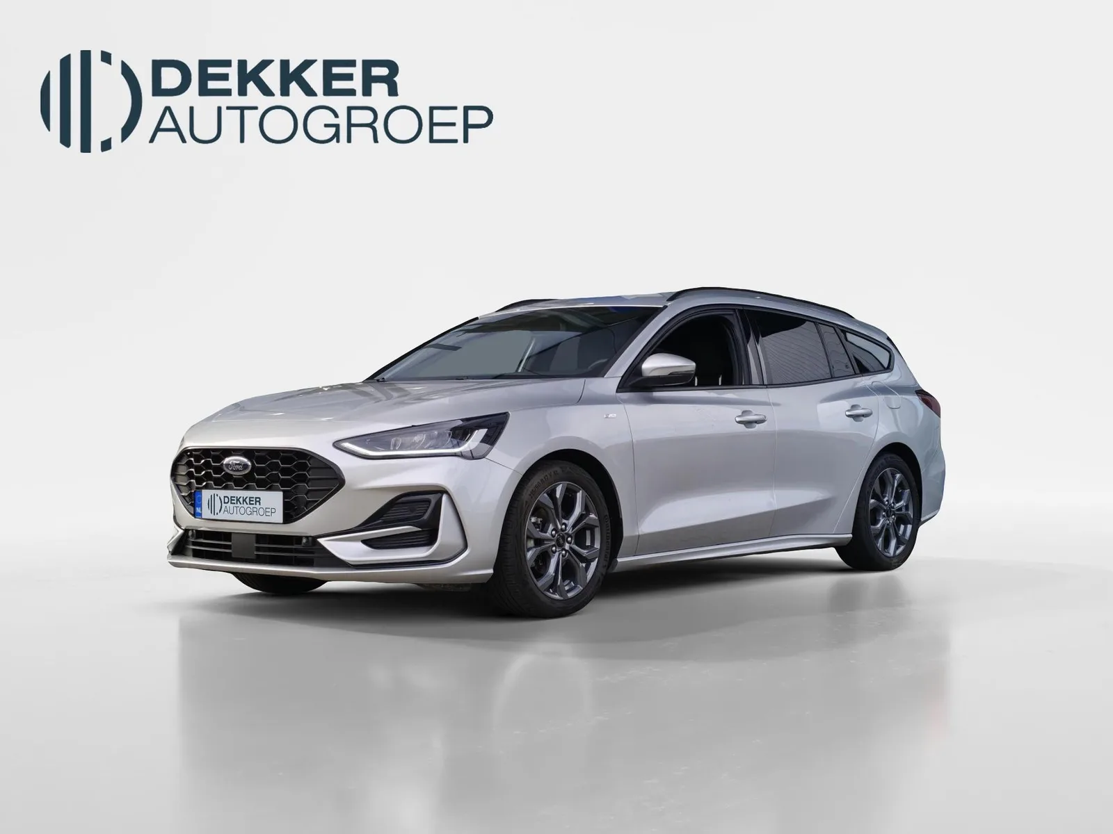 Ford Focus (2023) — foto 1