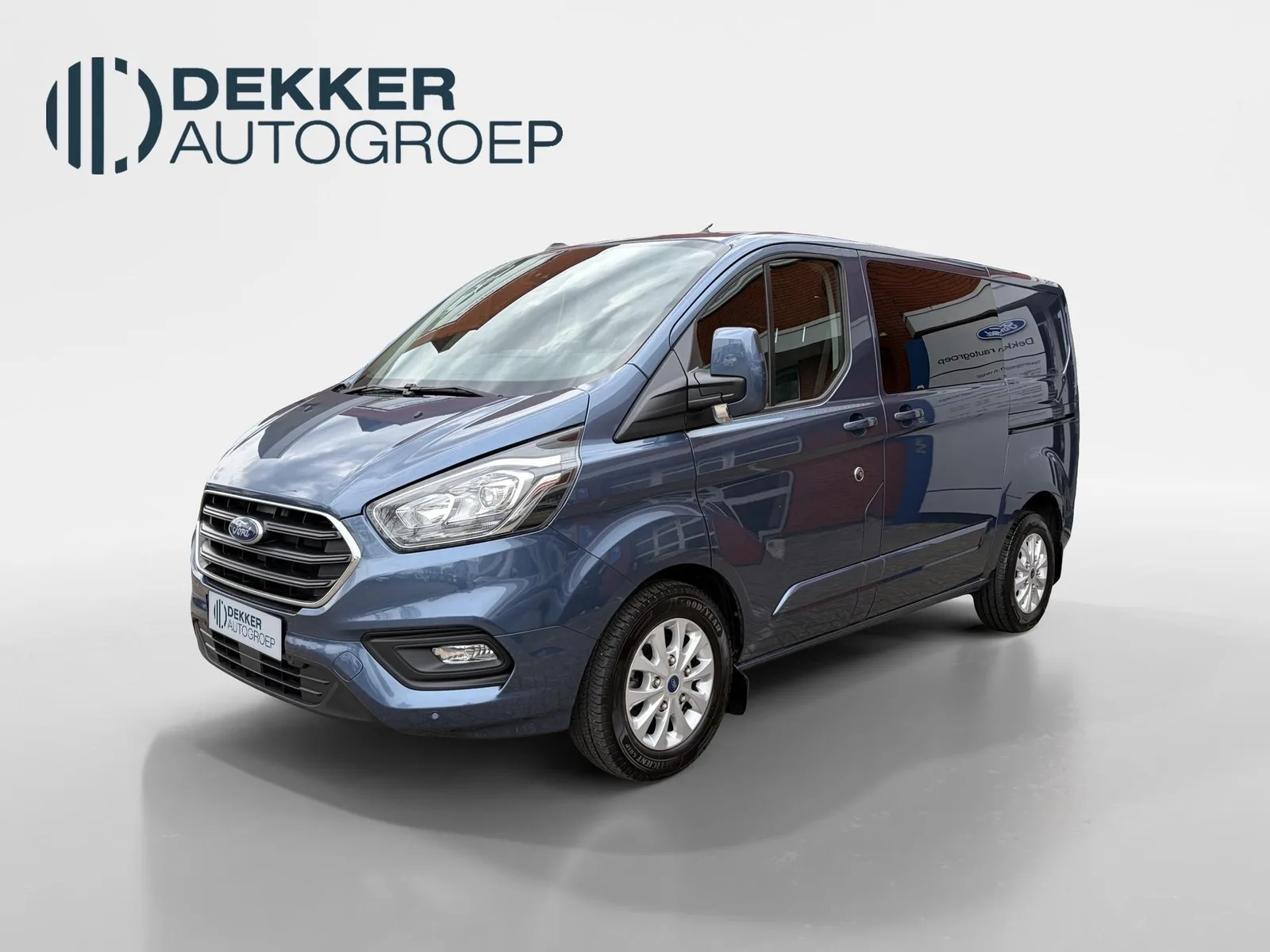 Ford Transit Custom (2024) — foto 1
