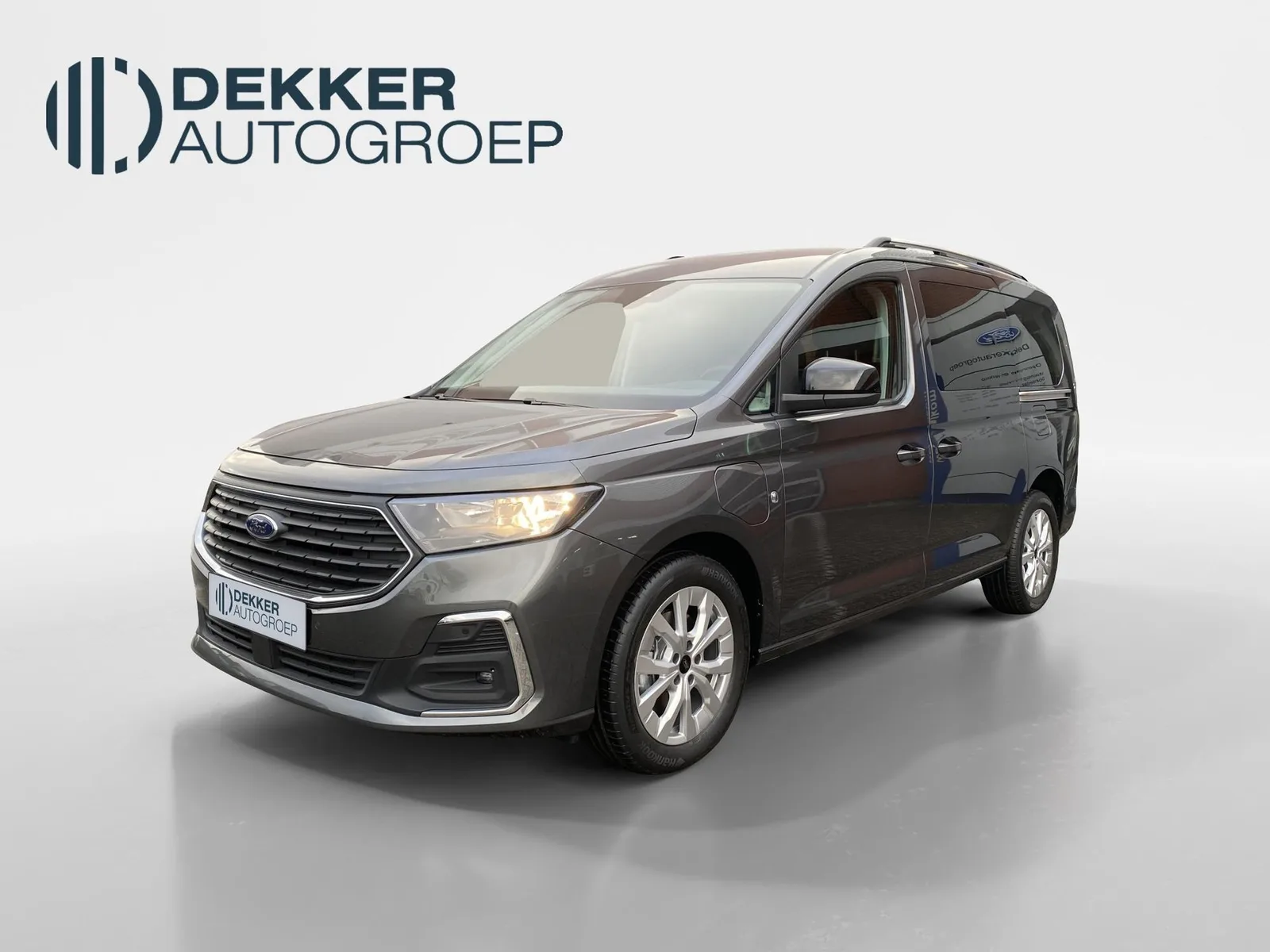 Ford Tourneo Connect (2025) — foto 1