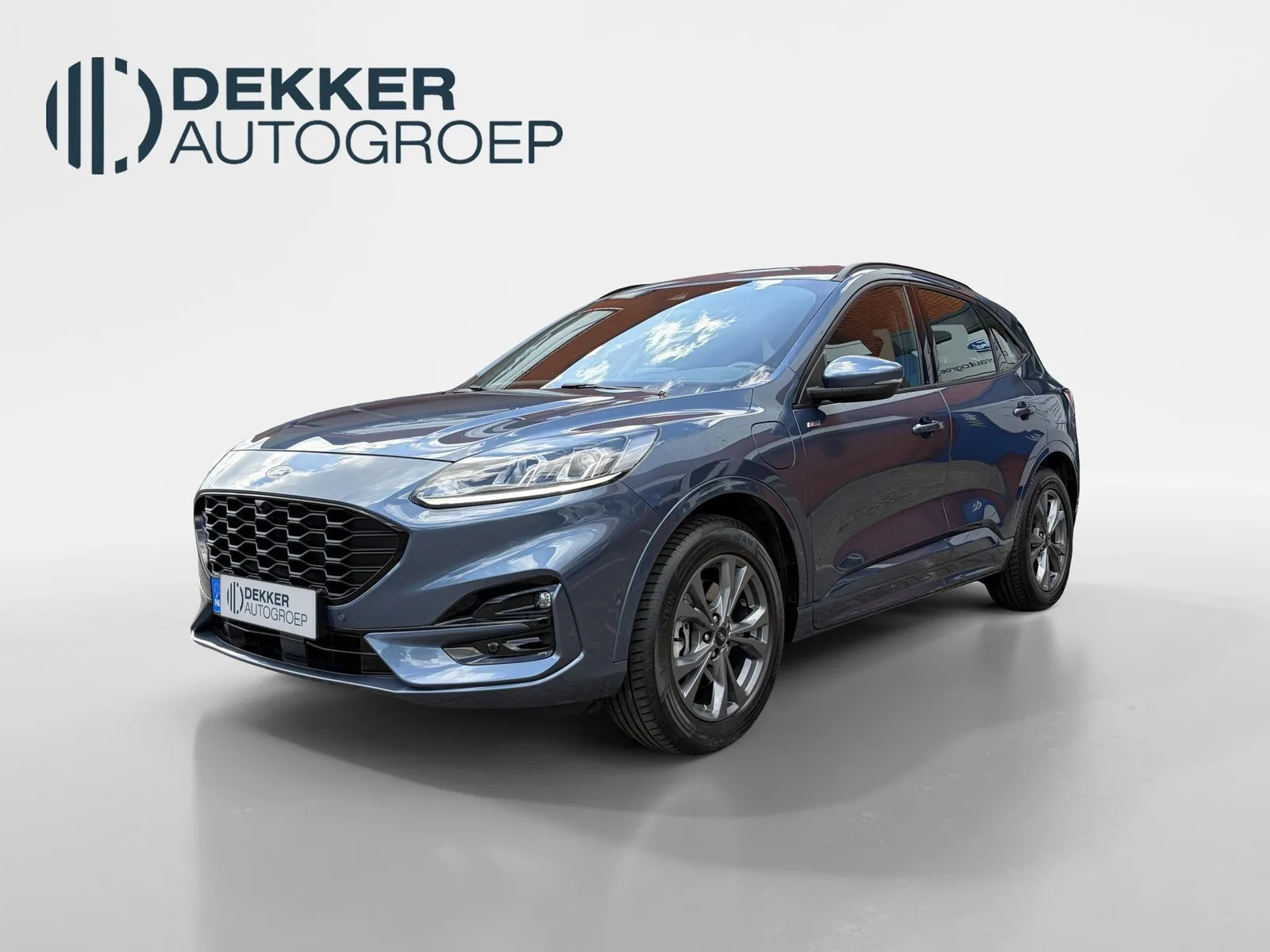 Ford Kuga (2021) — foto 1