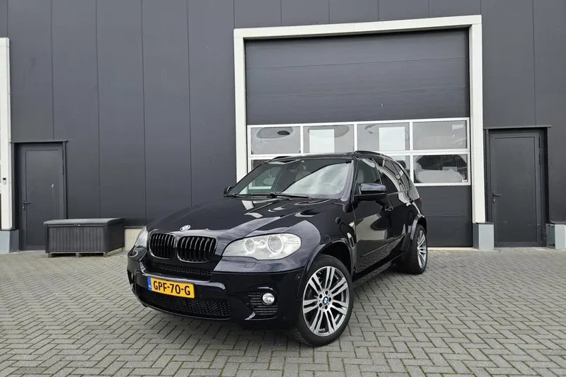 BMW X5 (2011)