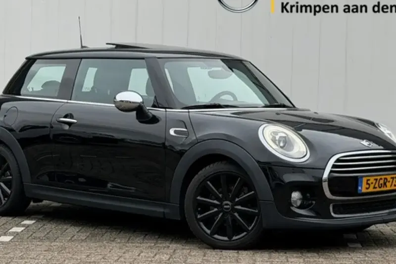 MINI Cooper (2015)