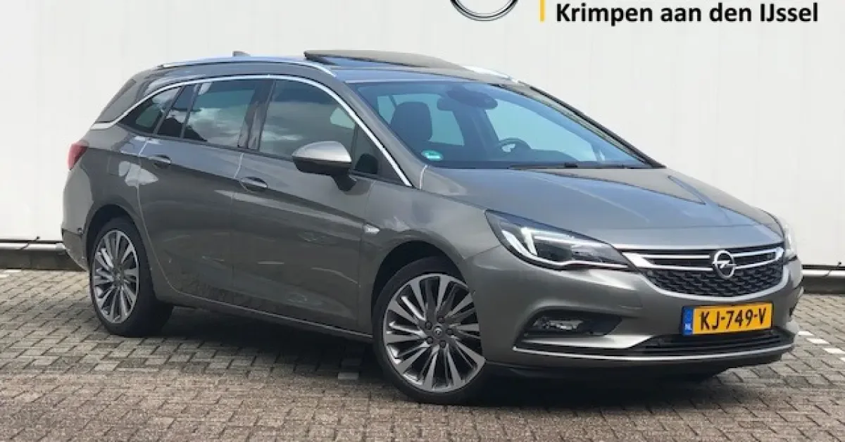 Opel Astra (2016) — foto 1