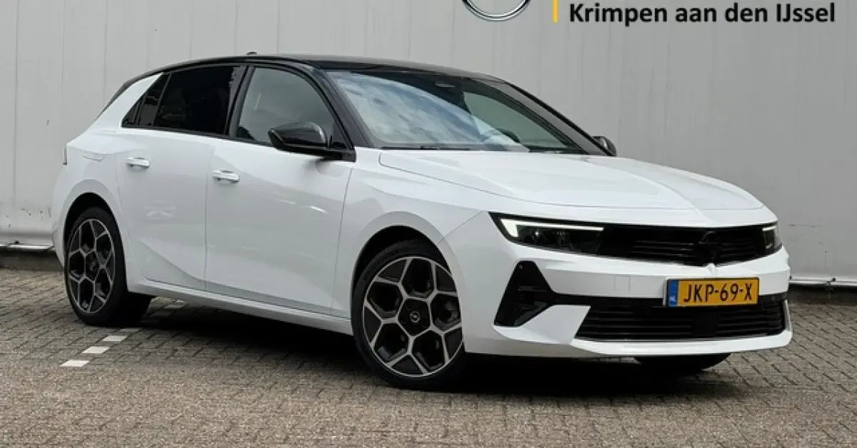 Opel Astra (2025) — foto 1