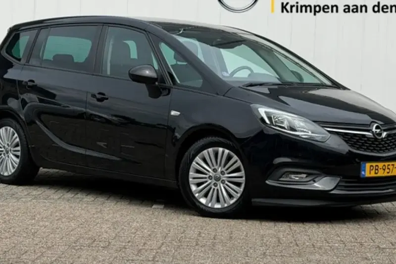 Opel Zafira (2017)
