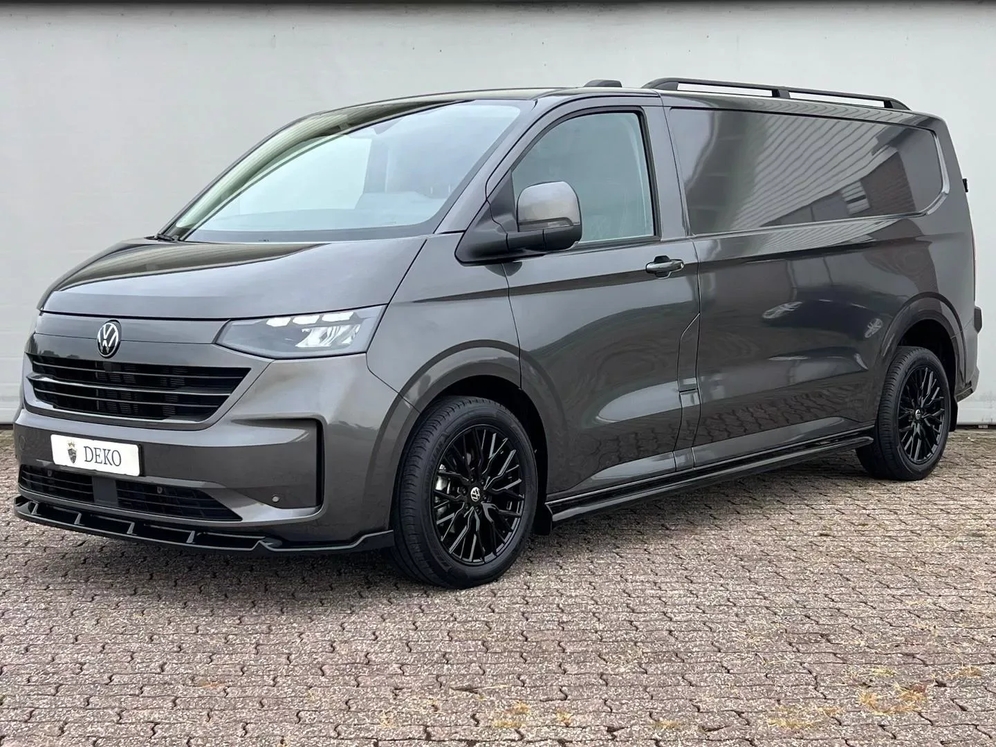 Volkswagen Transporter (2025) — foto 1