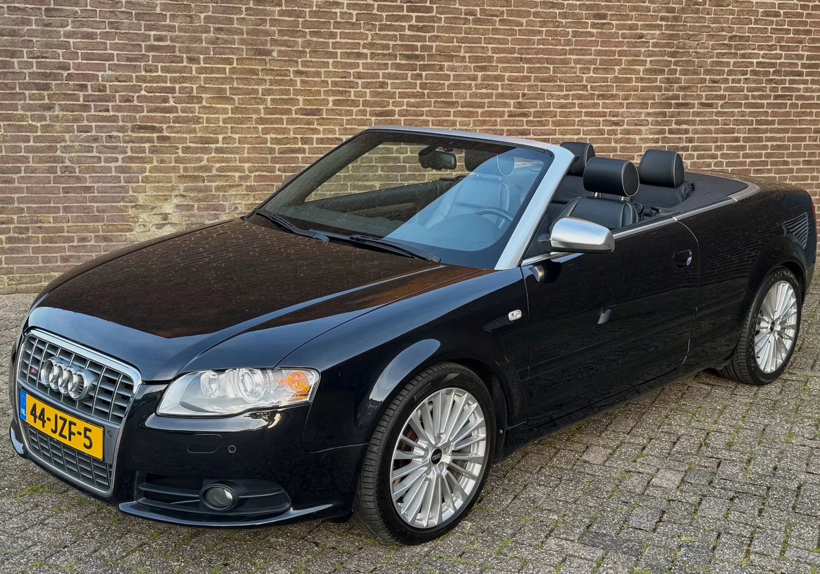 Audi S4 (2006) — foto 1