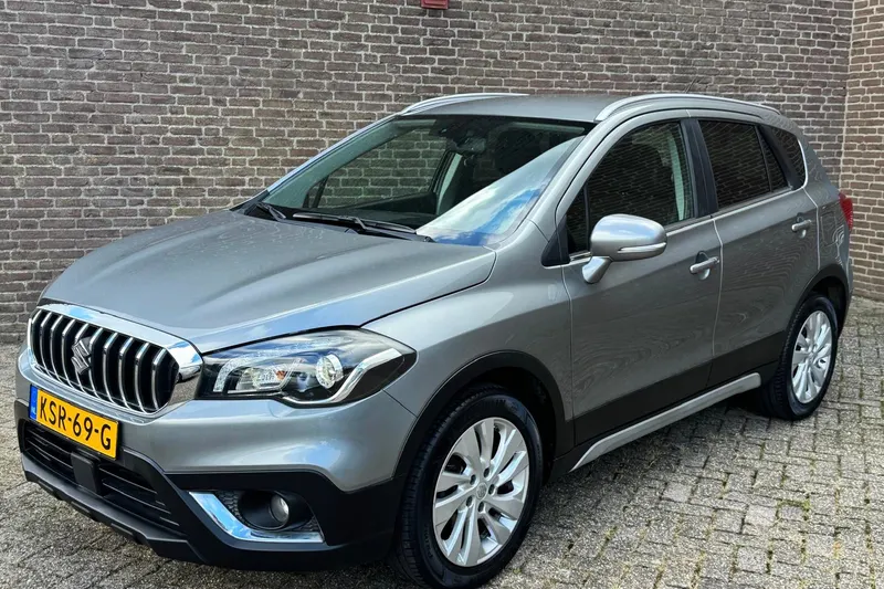 Suzuki S-Cross (2018)