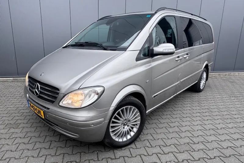 Mercedes-Benz Viano (2009)