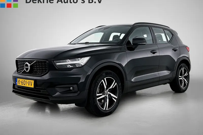 Volvo XC40 (2021)
