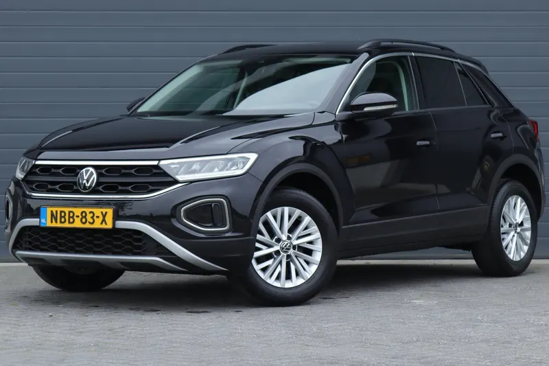 Volkswagen T-Roc (2022)