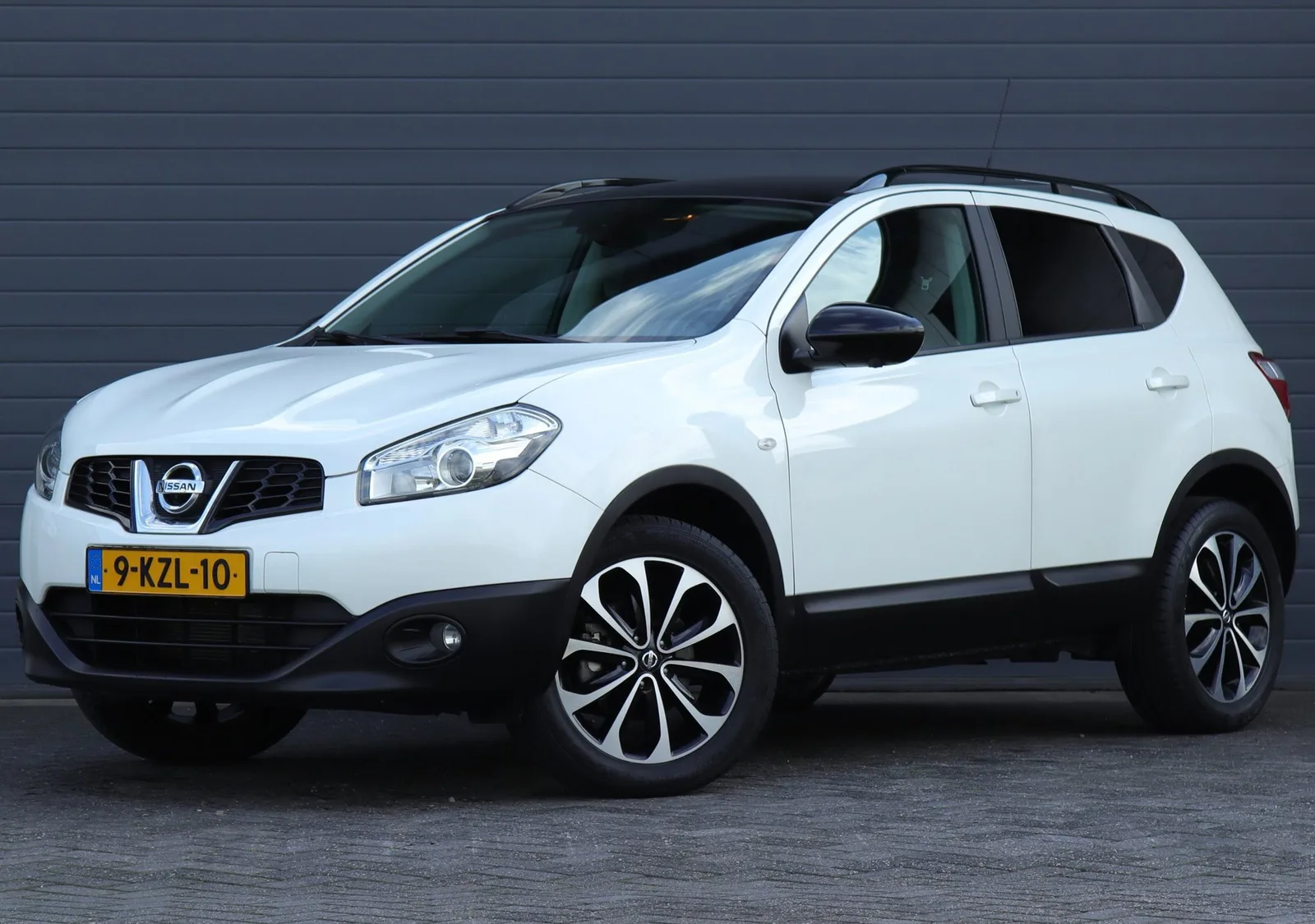 Nissan Qashqai (2013) — foto 1
