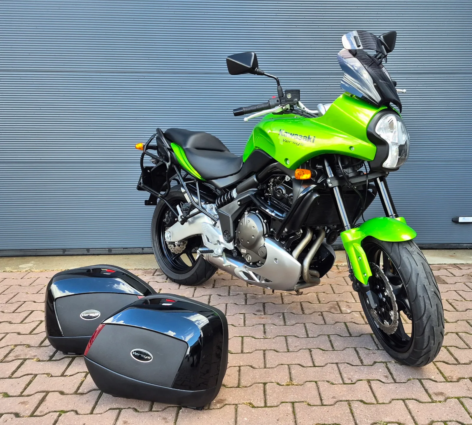 Kawasaki Versys 650 (2008) — foto 1