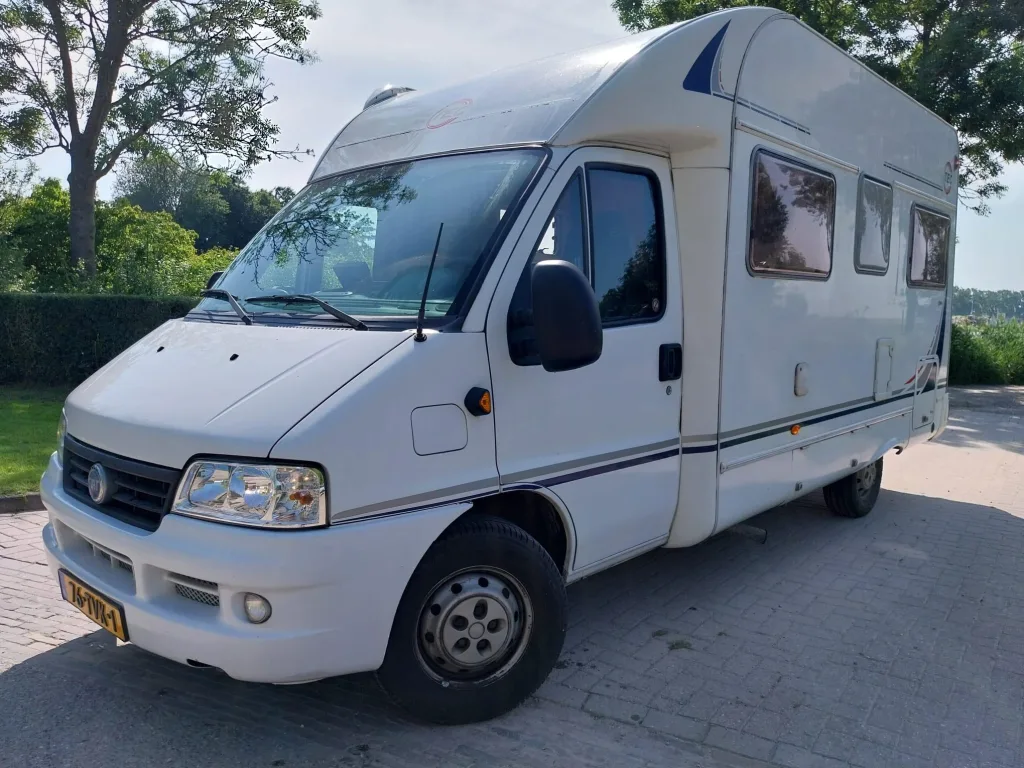 T.E.C. Tweedehands camper kopen (2002) — foto 1